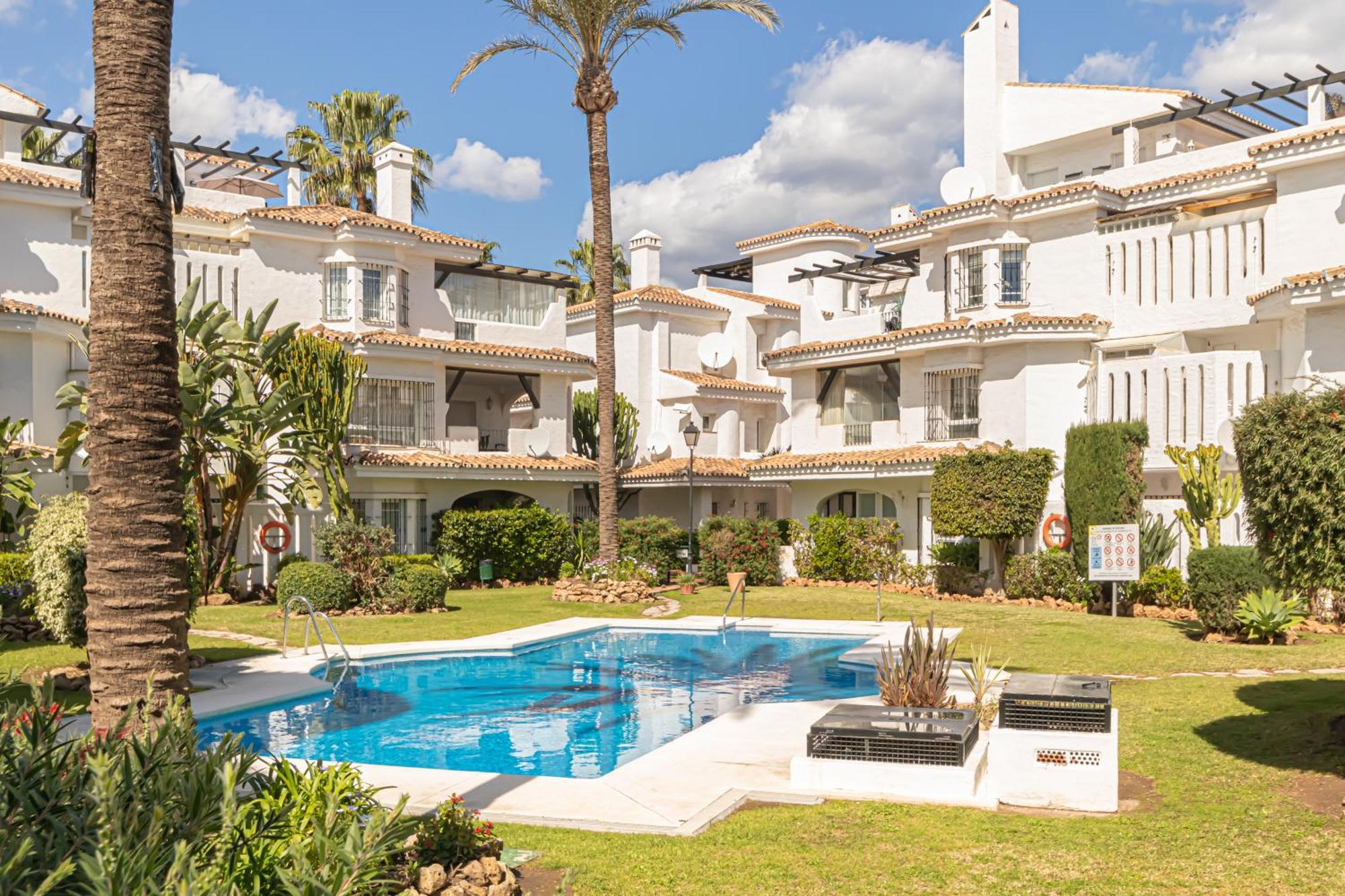 Apartment Naranjos De Luxury - Happy *